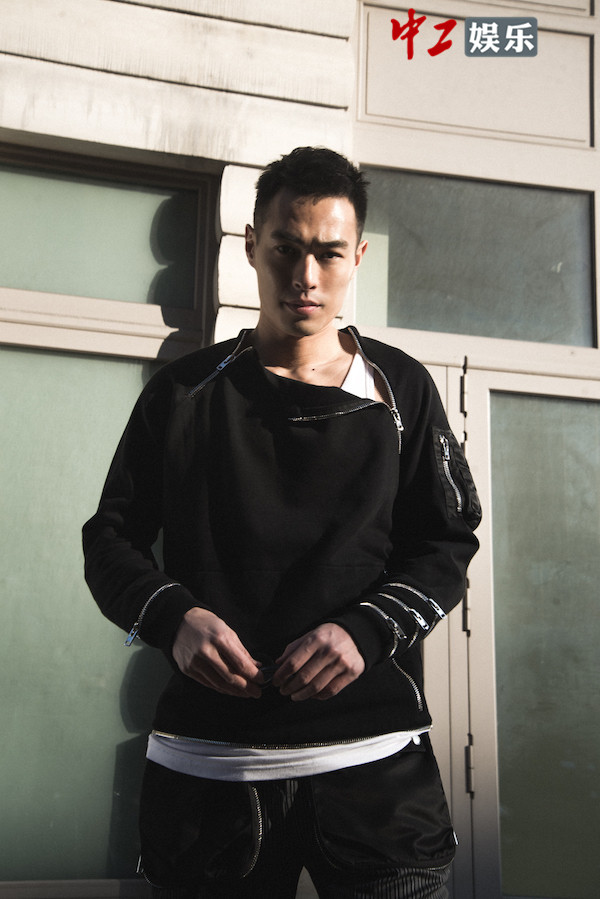 硬漢型男楊祐寧空降《花少3》，釋放活力鎖定“冒險能力者”