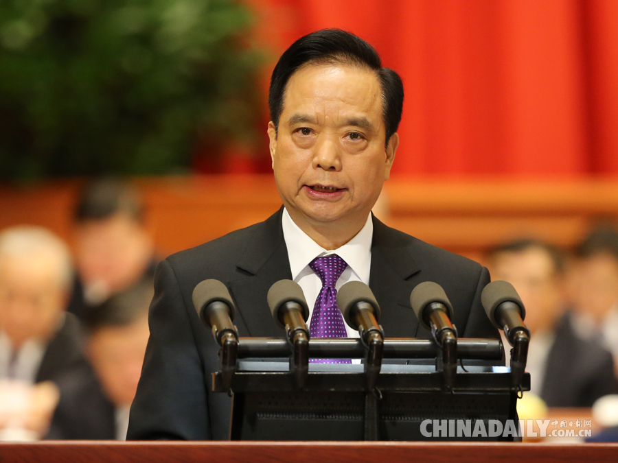 十二屆全國(guó)人大五次會(huì)議舉行第二次全體會(huì)議