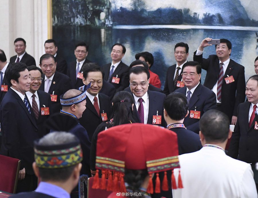 李克強來到廣西團