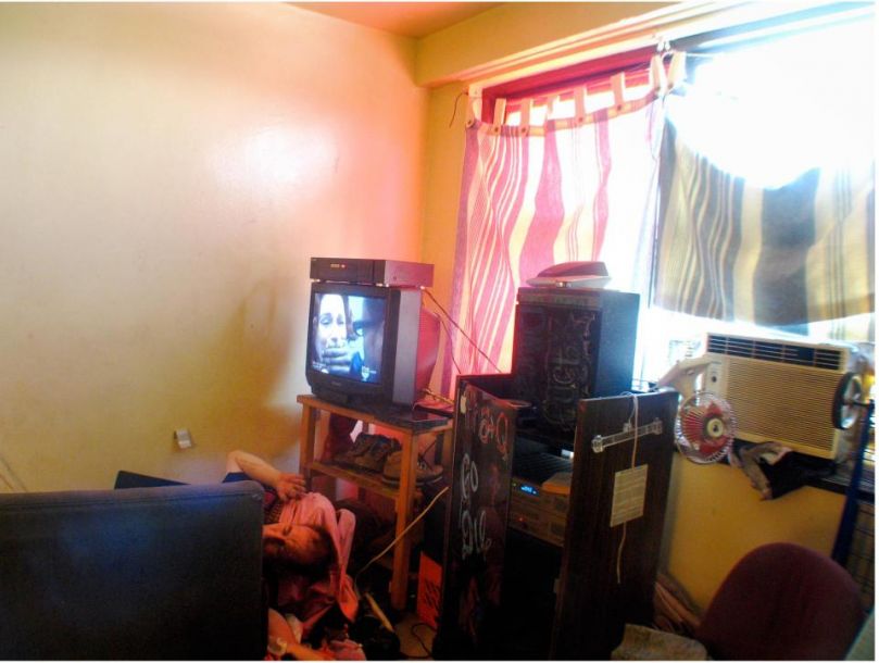 震撼的自拍：知名攝影師深陷毒癮全過程