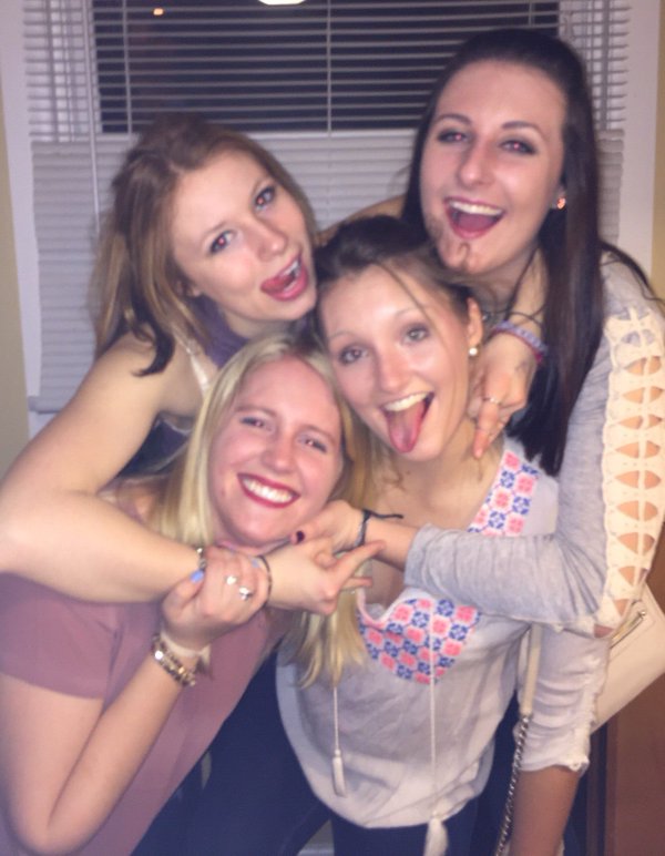 女大學(xué)生因失戀遲交作業(yè) 老師竟然這樣回復(fù)！（組圖）