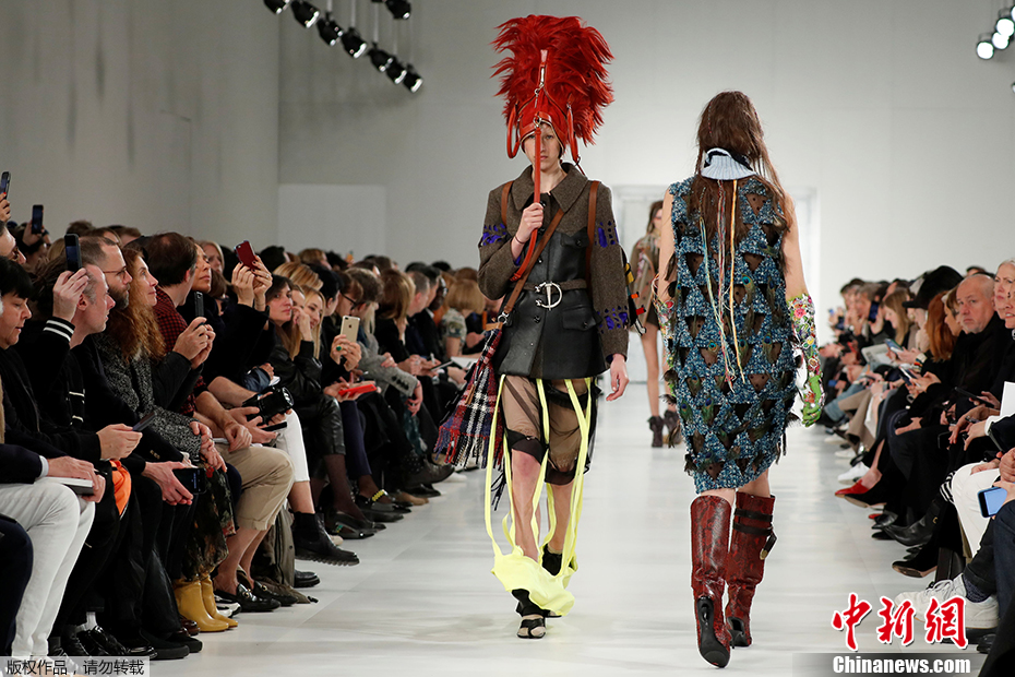 組圖：那些時(shí)裝周上辣眼睛的時(shí)尚