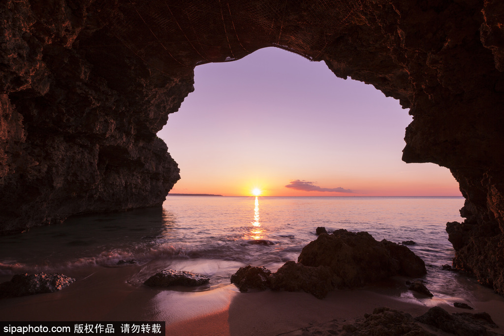 馬爾他海岸景觀“藍(lán)窗”沉入海底 盤點(diǎn)全球僅存石灰?guī)r拱形門奇觀