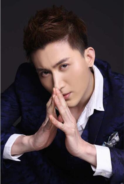 鹿晗楊洋陳偉霆 盤(pán)點(diǎn)“眼睛含情”的男星