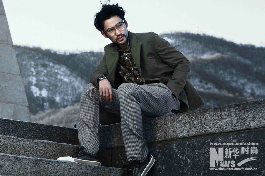 袁弘科莫湖時尚大片發布 蓄須增添型男魅力