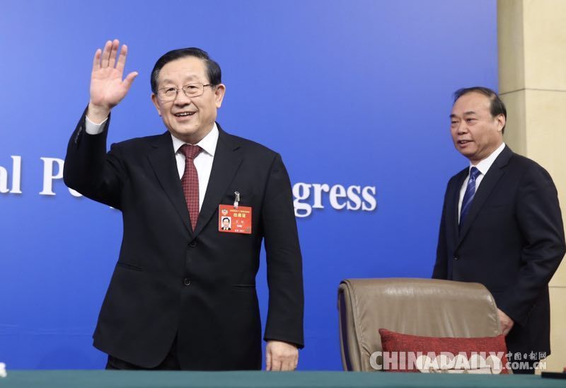 科技部部長萬鋼就“2016年創(chuàng)新驅(qū)動發(fā)展戰(zhàn)略實(shí)施進(jìn)展成效和2017年重點(diǎn)工作”答記者問