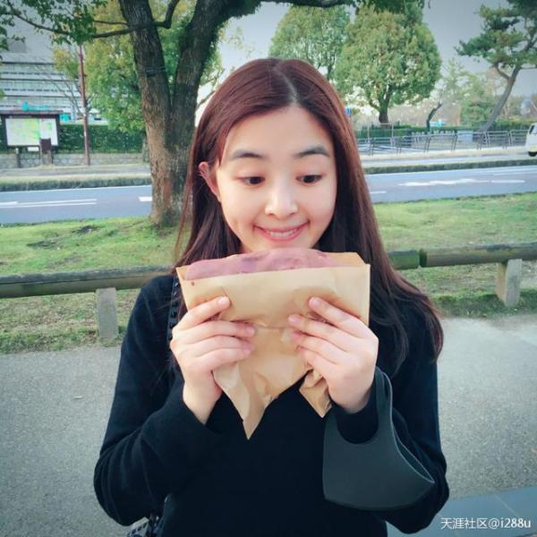 娛樂圈吃貨多：趙麗穎毛曉彤林允張天愛最愛吃