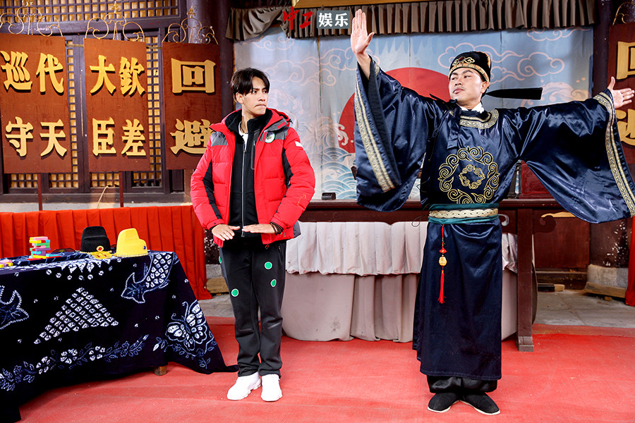 《二十四小時》陳坤為兄弟情放棄臥底任務(wù) 韓庚再得“女神信物”