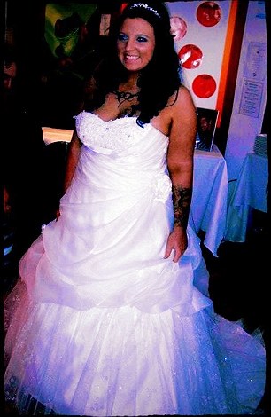 不靠譜夫妻騙親友辭職 稱自己有2億英鎊遺產(chǎn)