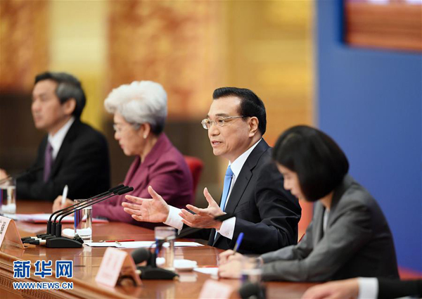 李克強(qiáng):中方從不刻意追求貿(mào)易順差 希望看到貿(mào)易平衡