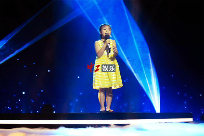 9歲譚芷昀《神奇的孩子》 做傳播愛的 “心靈按摩師”