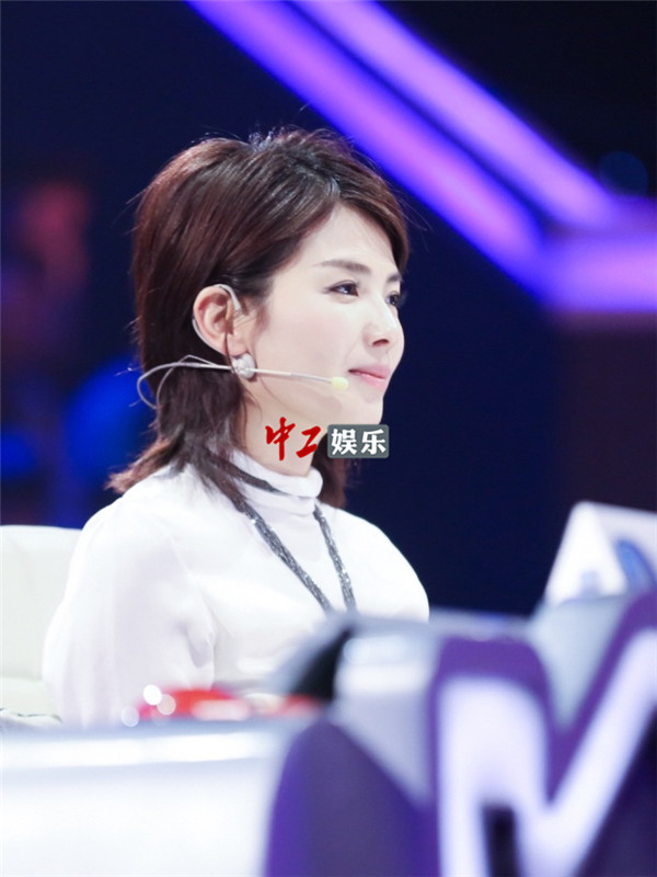 劉濤談二胎滔滔不絕 遭反問“喜歡哪個孩子多一些”