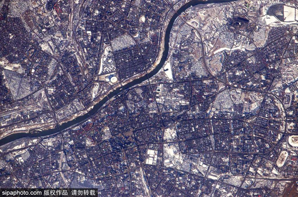 法國宇航員“太空日記”更新 一大波地球美照來襲