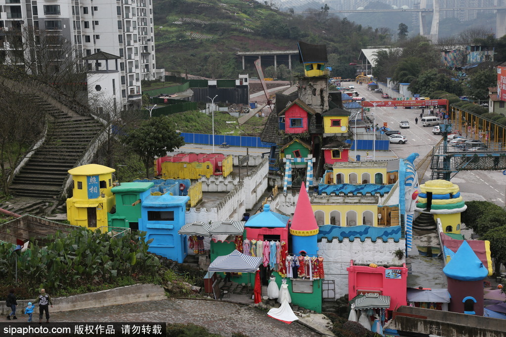 重慶：各式奇葩廁所集中亮相 無性別、宮殿式、露天廁所吸睛