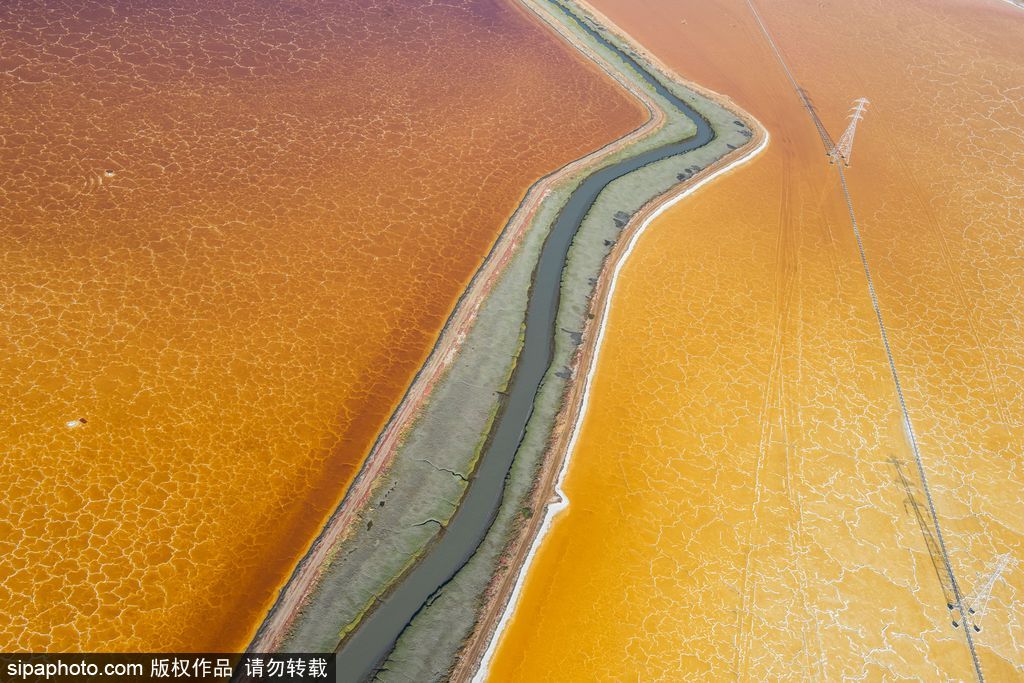 這才是上帝的調色盤！航拍美國鹽蒸發池色彩繽紛