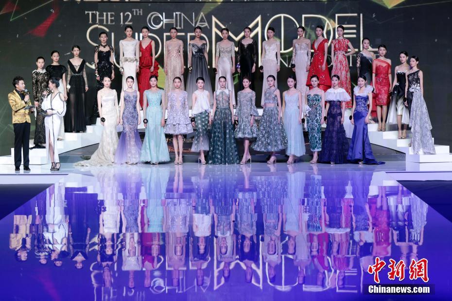 中國超級模特大賽舉行 滿眼都是大長腿！