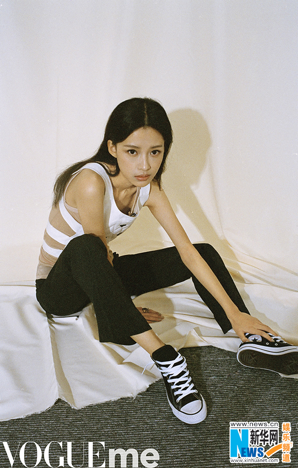 酷girl ！孫怡質(zhì)感大片曝光 眼神霸氣凌厲