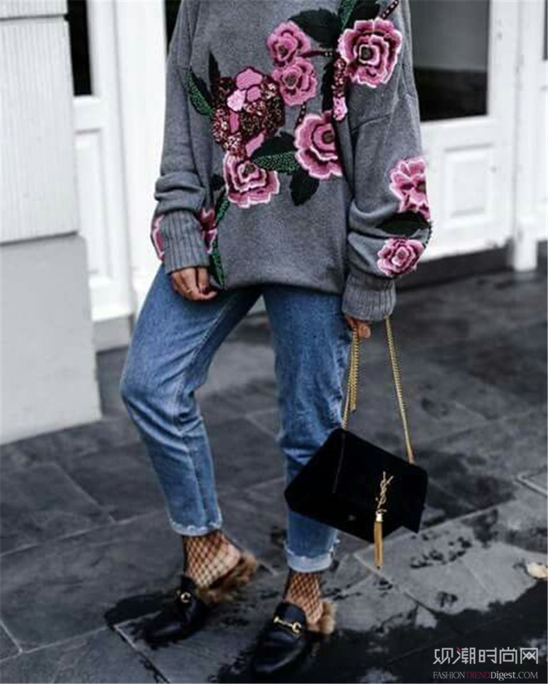用一件毛衣輕松搞定春季時(shí)髦搭配