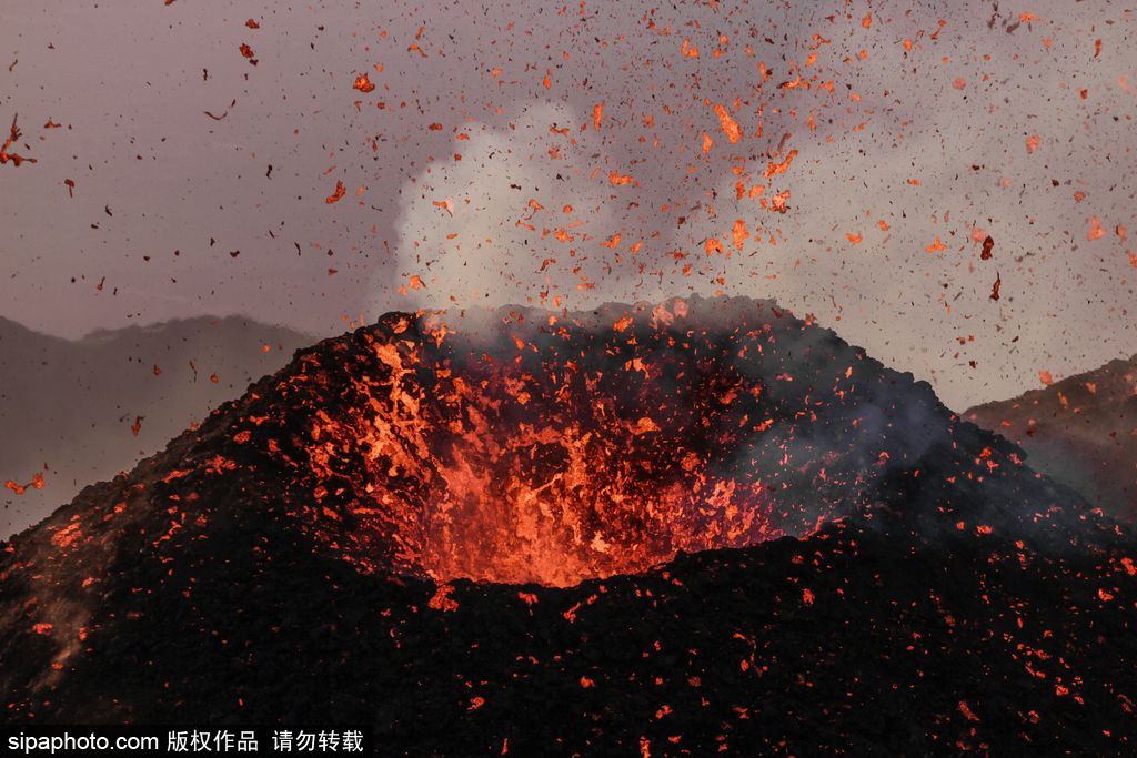 地球異域之美 盤點火山毀天滅地震撼瞬間