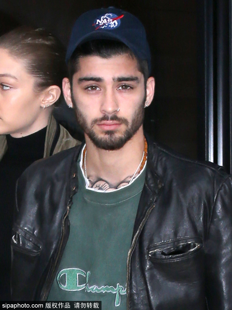 吉吉·哈迪德與“美渣”又出來撒狗糧了