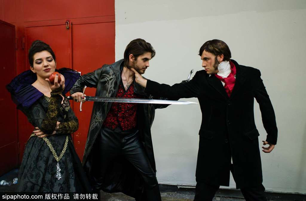 2017意大利都靈國際漫展 動(dòng)漫迷cosplay互動(dòng)趣味十足