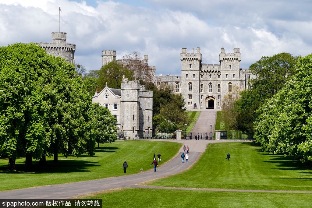 走進如畫英倫莊園 感受午后明媚春光