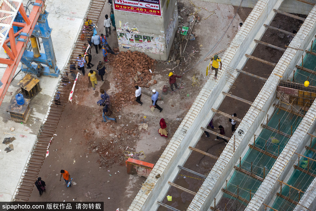 用生命在工作！實拍孟加拉國建筑工人的高危工作