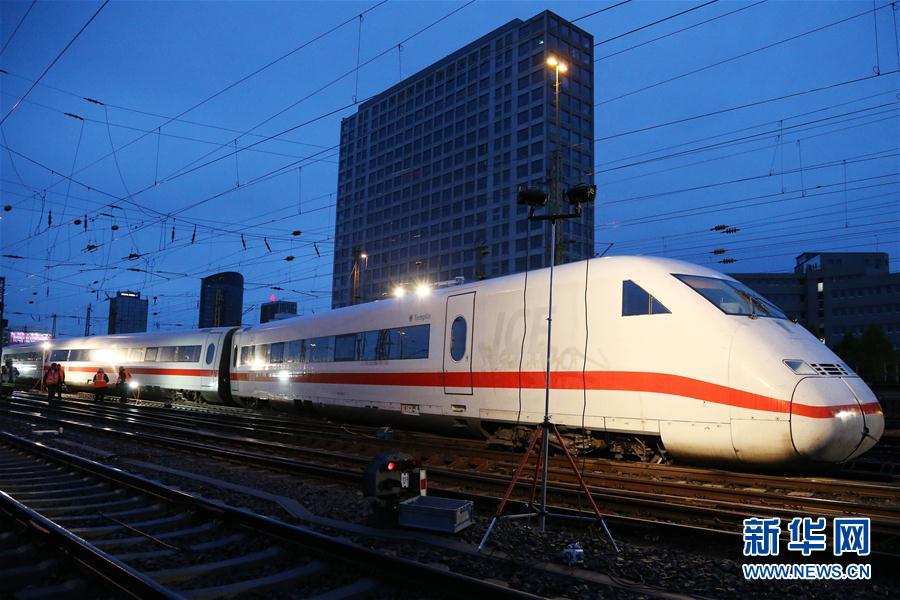 德國一快速列車在多特蒙德中央火車站發生出軌事故