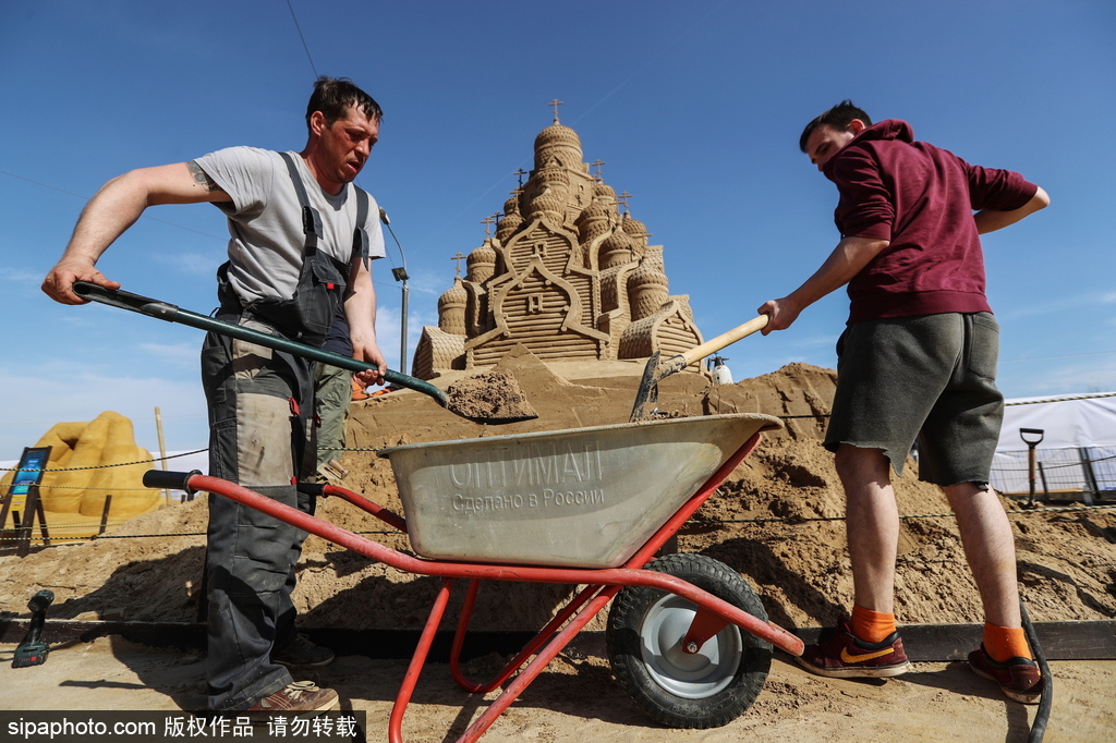 精美絕倫巧奪天工 俄羅斯沙雕錦標賽藝術(shù)家高超技藝另人驚嘆