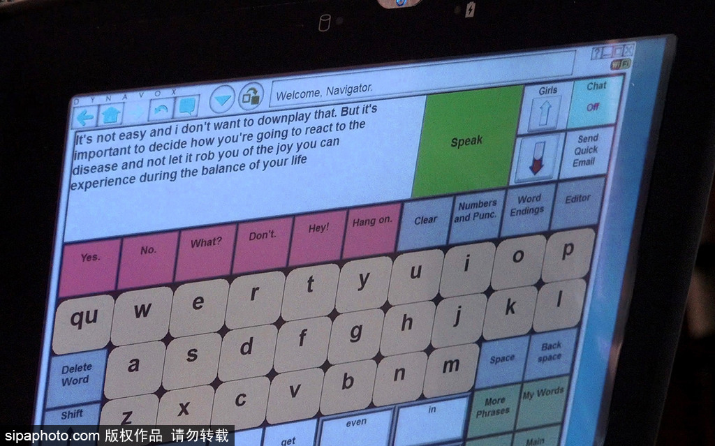 強(qiáng)悍黑科技 美國全身癱瘓女子僅靠眼睛完成寫作