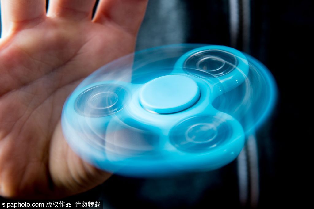 英國指尖陀螺風靡全球