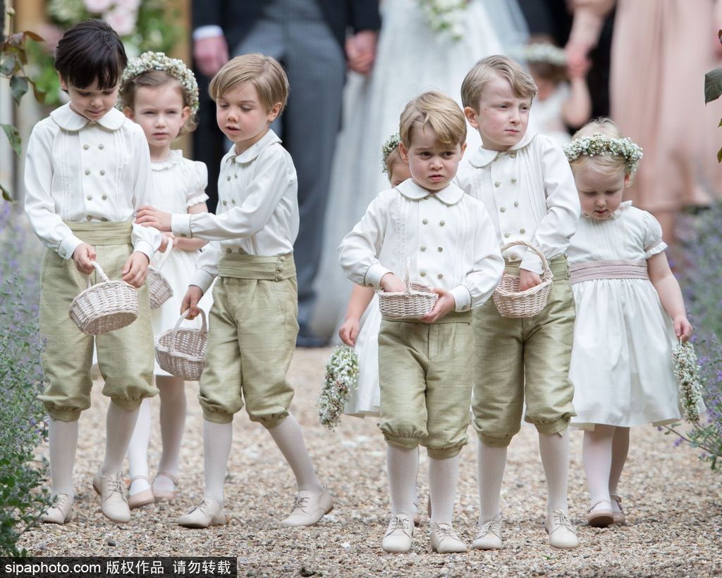 妹妹結婚凱特王妃忙壞了 照顧倆萌娃場面溫馨有愛