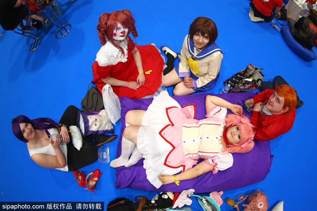 2017倫敦動(dòng)漫展開幕 各路coser大顯神通