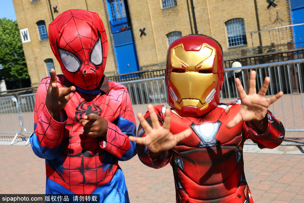 2017倫敦動漫展開幕 各路coser大顯神通