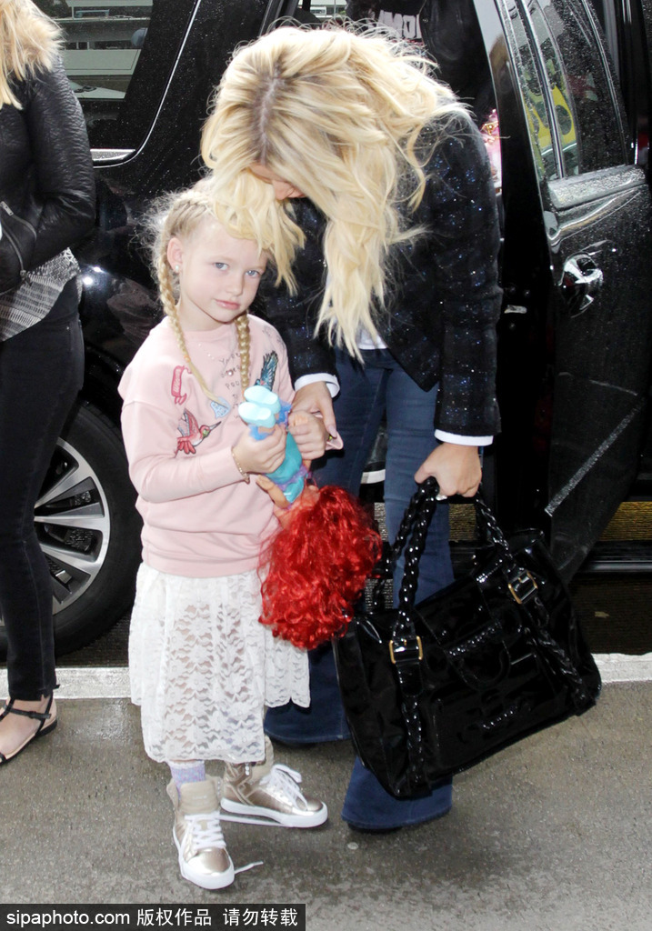 迎六一 盤點星二代萌娃們的休閑生活