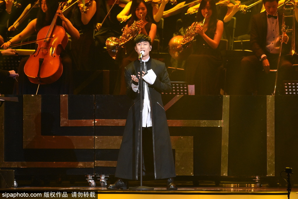 2017 hito流行音樂獎頒獎禮：林俊杰黑衣登臺深情獻(xiàn)唱