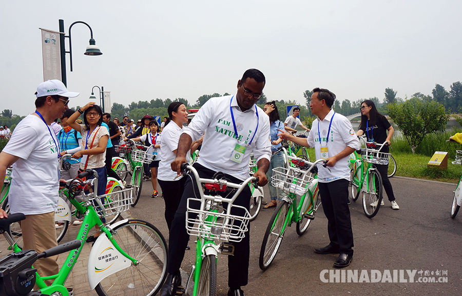 “綠色騎行”迎世界環境日