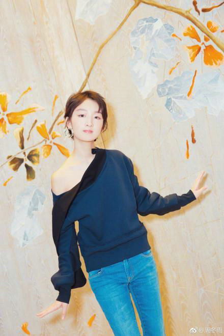 畢業季脫掉校服 學唐嫣劉詩詩換個減齡短發依舊元氣滿滿