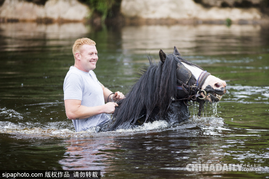 英國坎布里亞：阿普比馬市拉開帷幕