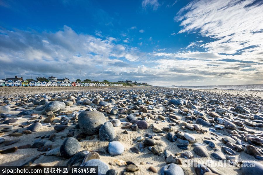 藍透心扉 英國索思沃爾德海邊日出透亮絕美