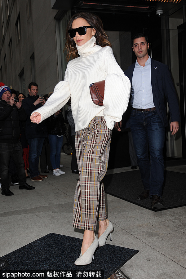 如何打造時髦上班路？“闊腿褲終結者”貝嫂告訴你