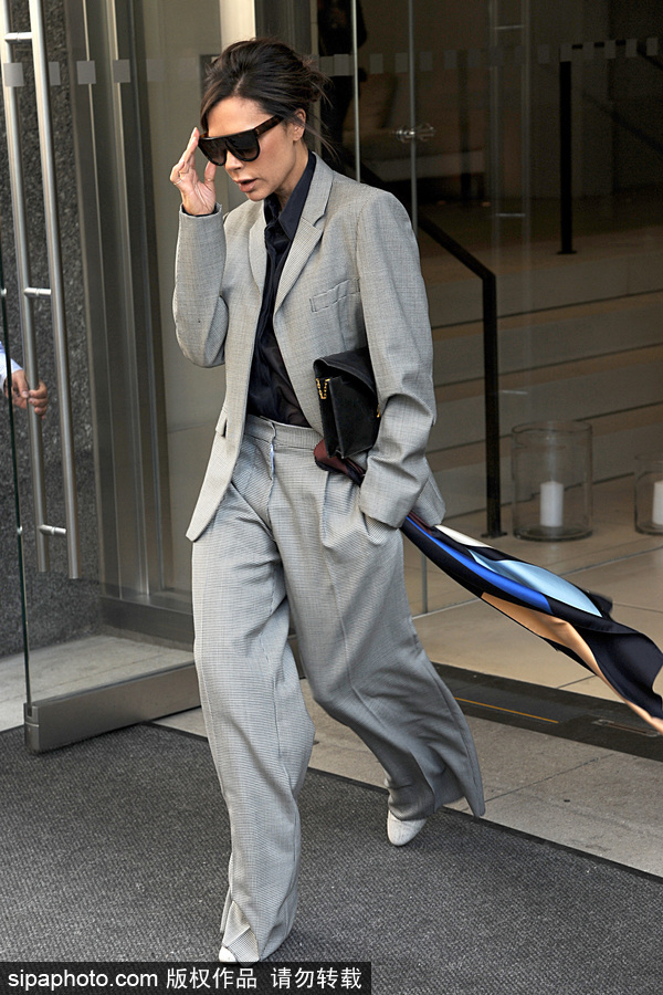 如何打造時髦上班路？“闊腿褲終結者”貝嫂告訴你