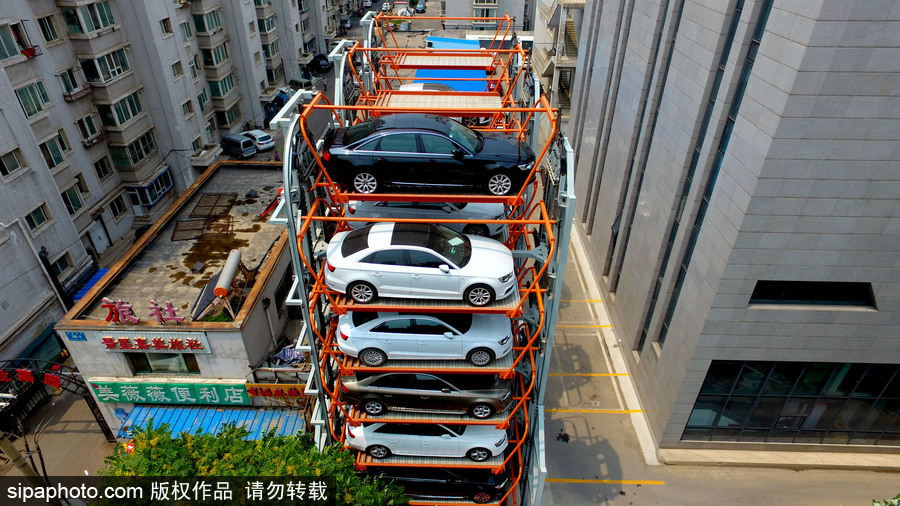 10層樓高垂直式立體停車場亮相沈陽成景觀