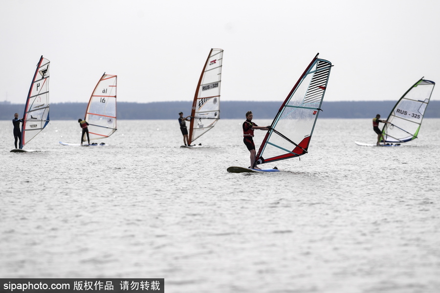 從娃娃抓起！探訪俄羅斯新西伯利亞兒童帆板學校