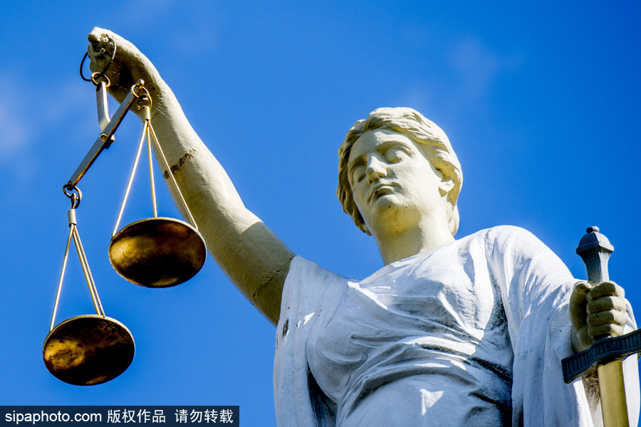 不是只有自由女神像！帶你看看荷蘭正義女神像