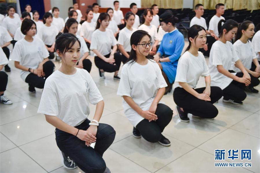 金色映照新航程——寫在金磚國家領(lǐng)導(dǎo)人第九次會晤倒計時一個月之際