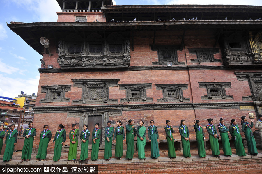 “節日之邦”的傳統節慶 尼泊爾歡慶克利須那降生節