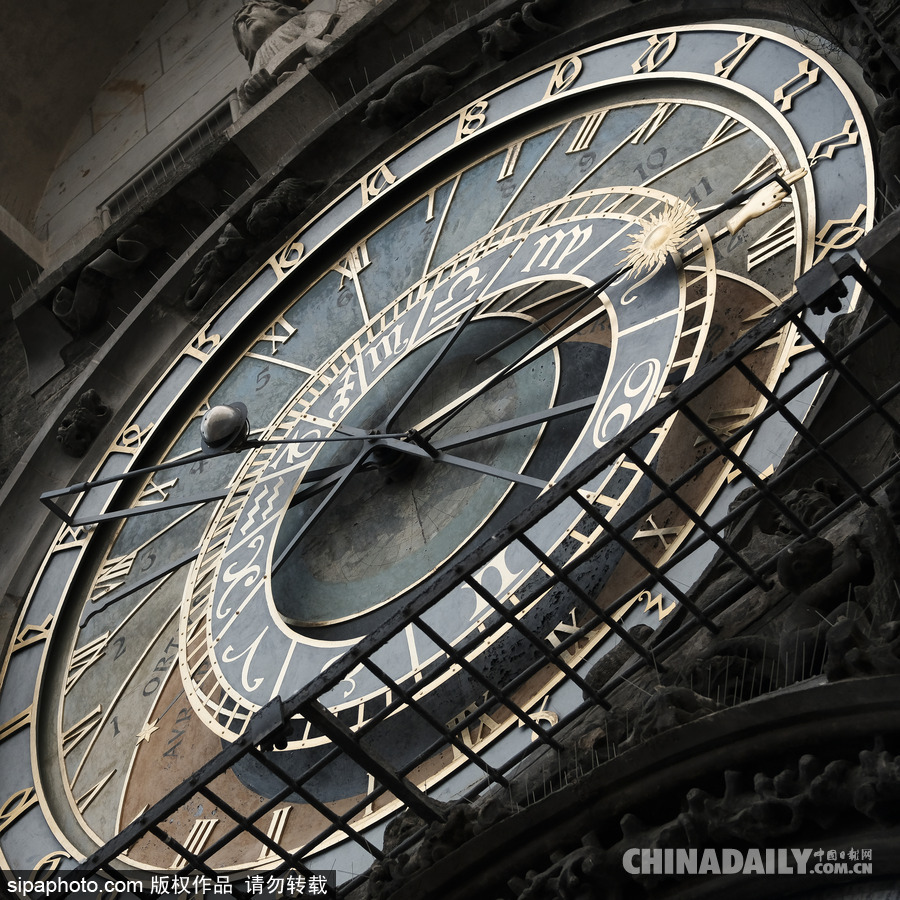 走進捷克布拉格舊城廣場 巴洛克式建筑別具風情