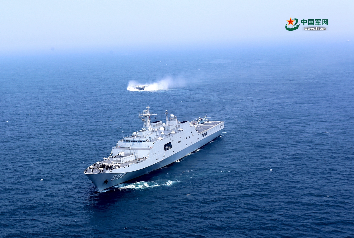 立體投送登陸 我海軍艦、機、艇協(xié)同出擊