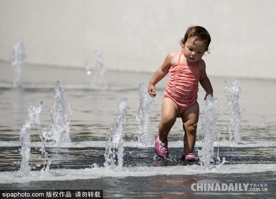 美國洛杉磯氣溫打破131年來最高紀錄 加州地區(qū)高溫持續(xù)